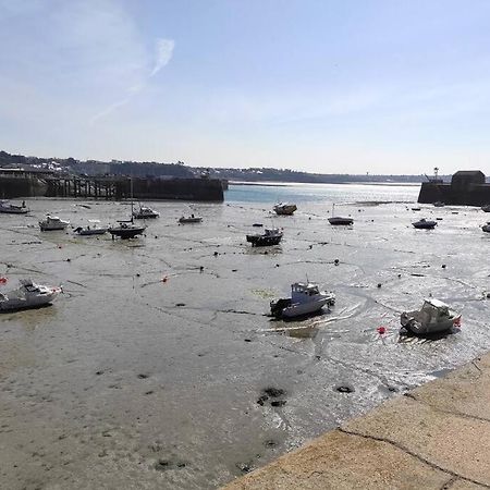 Studio Avec Vue Sur Mer A Granville. Plage A 3 Min מראה חיצוני תמונה