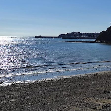 Studio Avec Vue Sur Mer A Granville. Plage A 3 Min מראה חיצוני תמונה