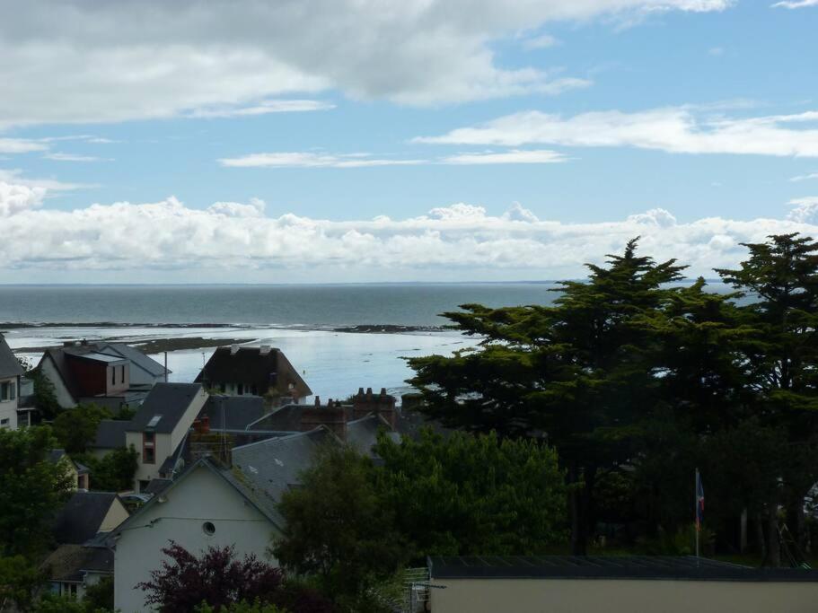 Studio Avec Vue Sur Mer A Granville. Plage A 3 Min מראה חיצוני תמונה